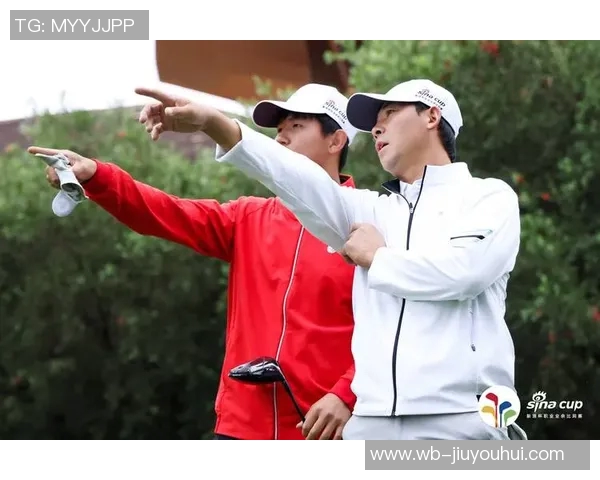 红蓝两队分头出击战强敌万事俱备新男篮即将起航 红蓝两队分头出击战强敌万事俱备新男篮即将起航